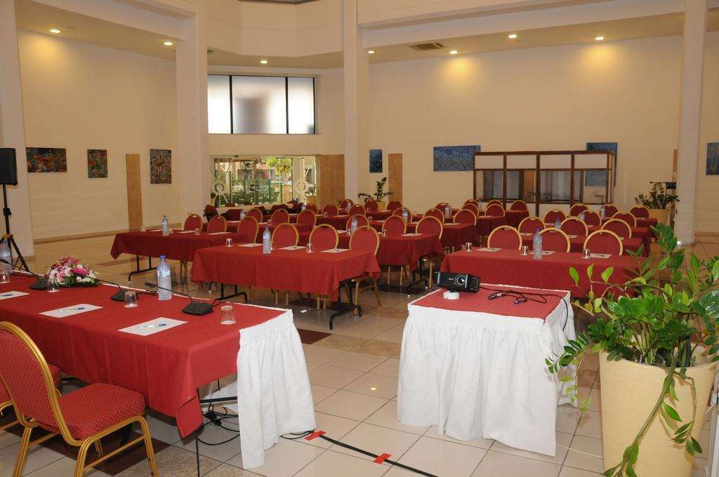 Atrium Zenon Hotel Apartments Larnaca Facilities photo